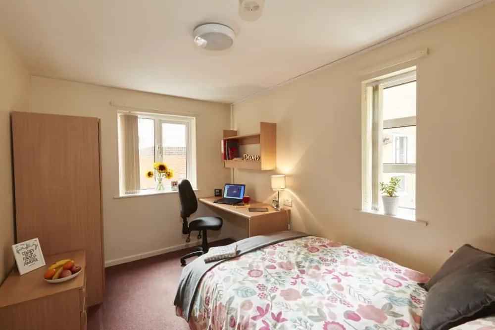 Room in a 4 Bedroom Apartment, 9 Brookside, Derby DE1 3JY interior 1