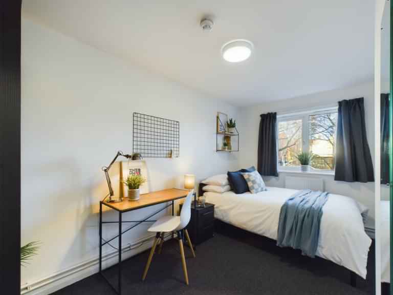 Room in a 6 Bedroom Apartment, 1 Brookside, Derby DE1 3JY interior 1