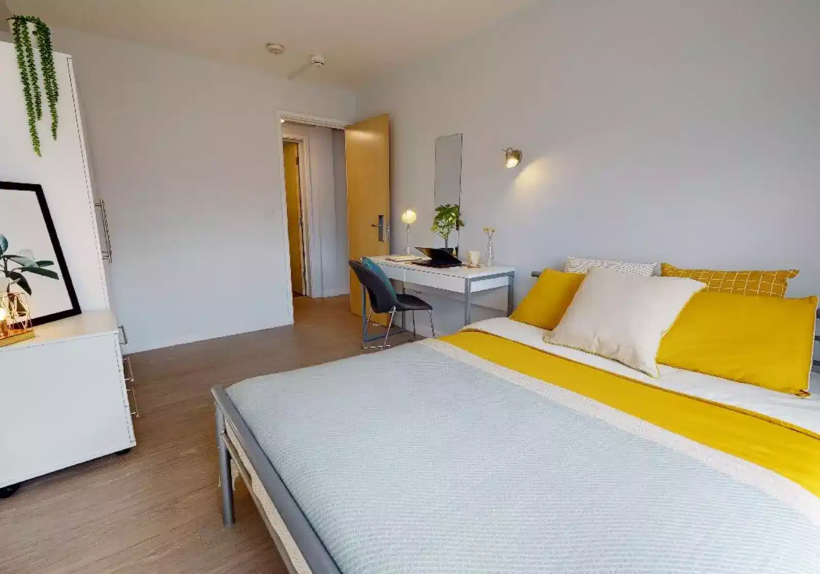 iQ Kerria Apartments, Manchester interior 1