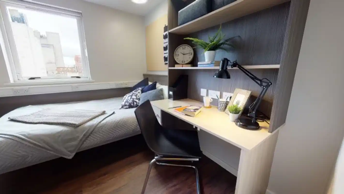 iQ Lambert & Fairfield House, Manchester interior 1